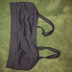 Lulu Lemon black sports bra